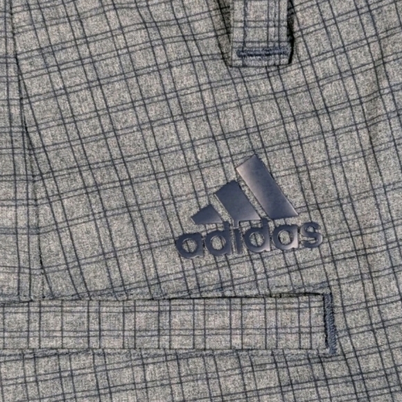 Adidas Ultimate 365 Mens Size 32 Golf Shorts Navy Blue Plaid Stretch GU5103 - Picture 3 of 8